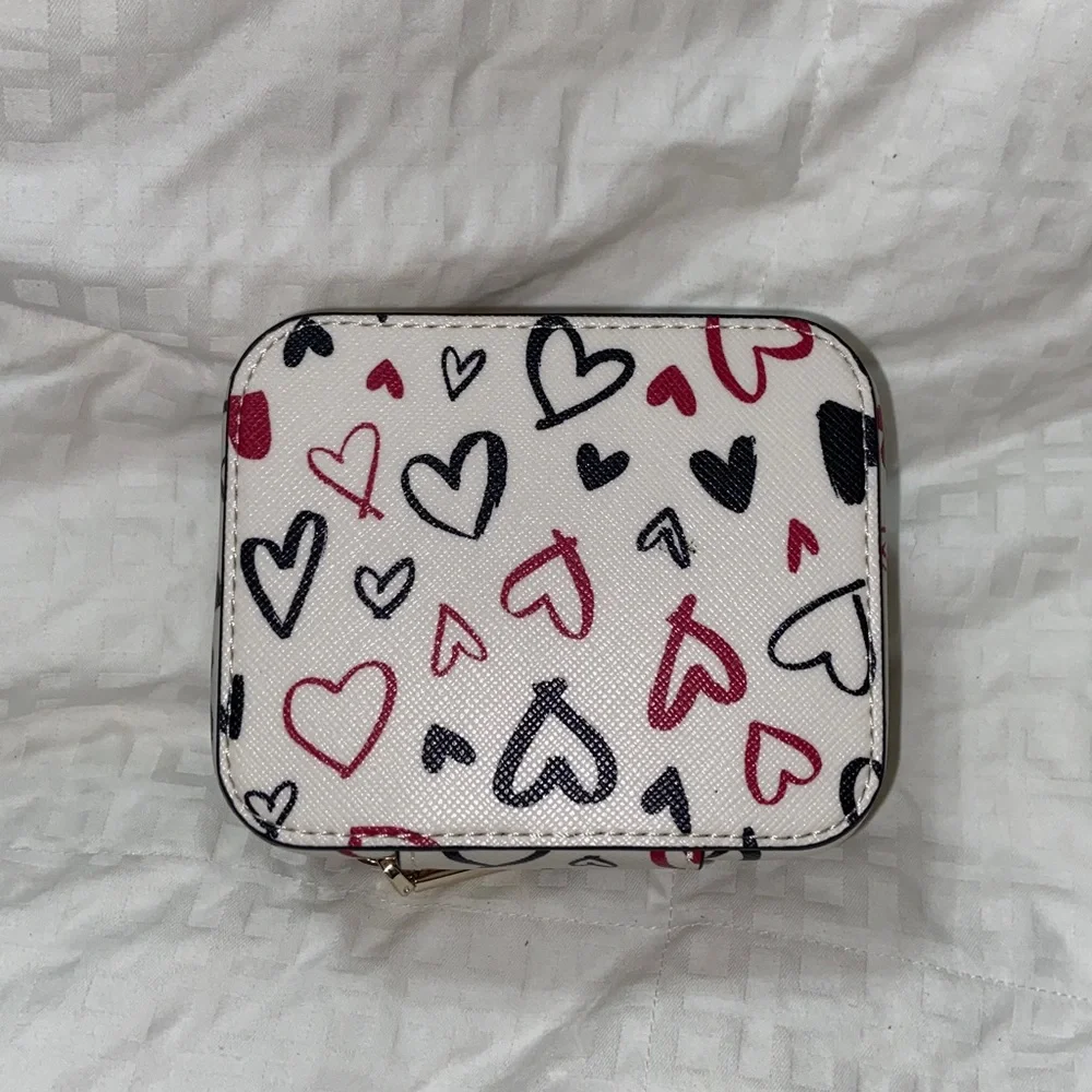 Nib Kate Spade Scribble Heart Staci Boxed Jewelry Holder
